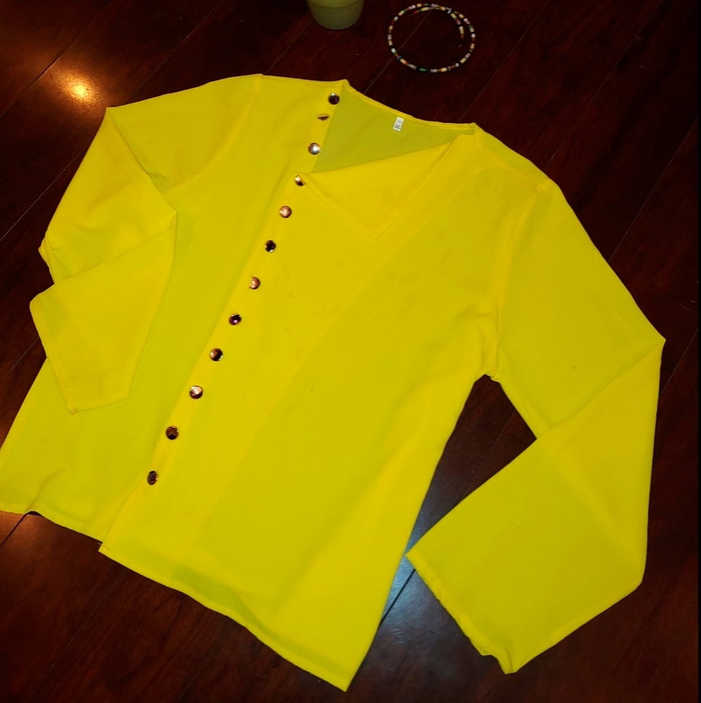 New Ladies Button Up Top